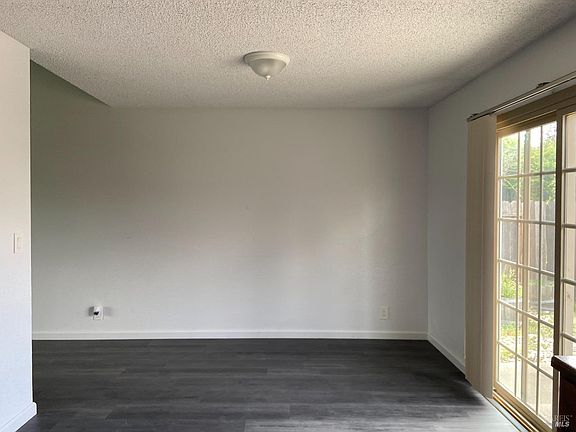 5th image of 1005 Pintail Drive