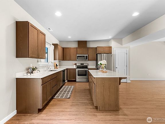 5th image of 2338 SE Marlette Road