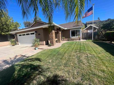 1869 Donahue Dr, El Cajon, CA, 92019