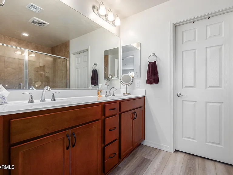 1280 W Sparrow Dr — Photo 18