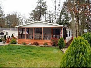 2nd image of 128 White Pine Dr