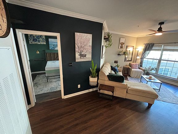 5th image of 700 Daniel Ellis Dr APT 12206
