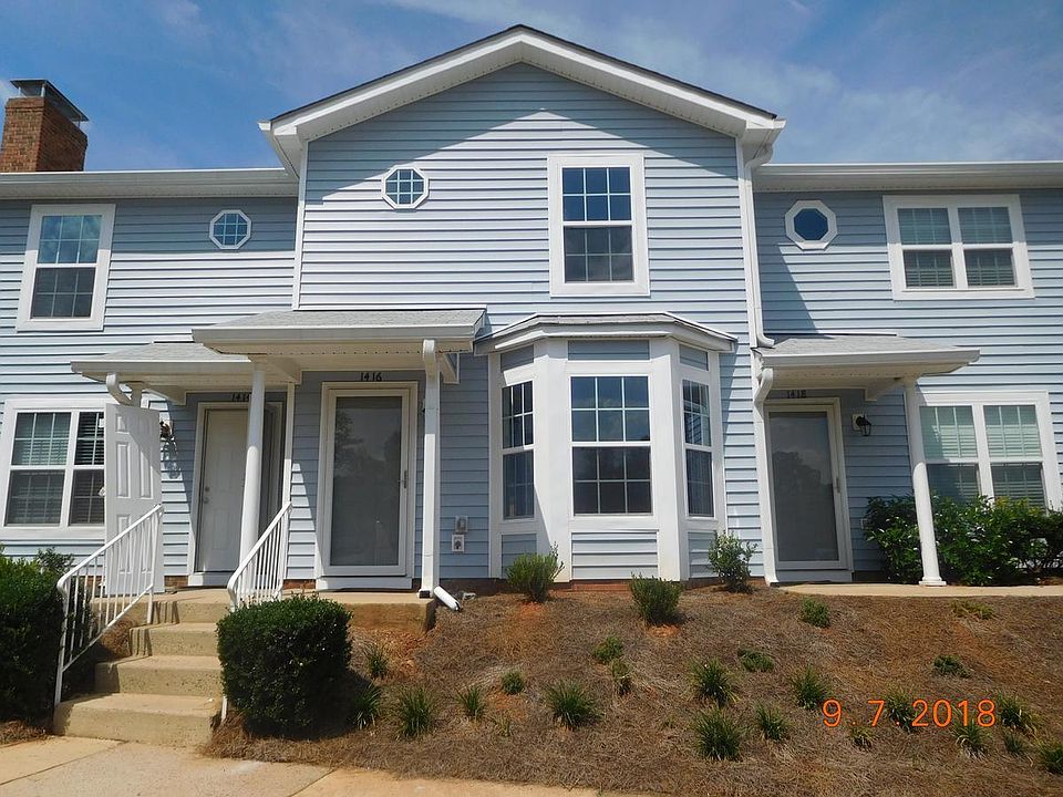 1st image of 1416 River Dr