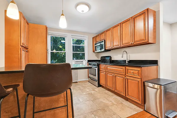Kitchen, photo 1