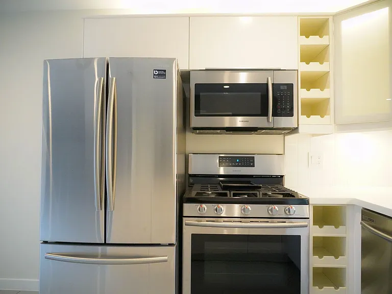 4204 Campus Ave — Photo 3