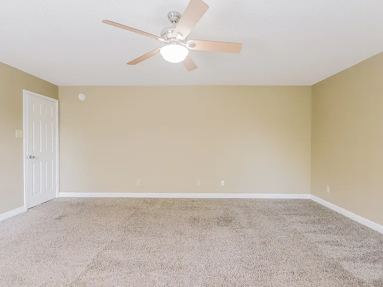 8610 Belle Union Ct — Photo 12