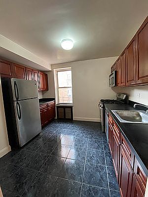 1st image of 142-10 Roosevelt Ave #211