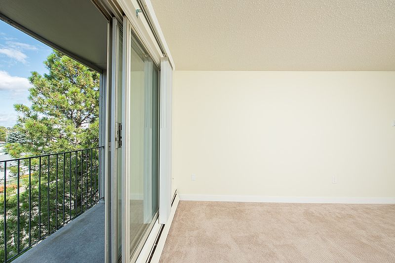 Spruce Grove Apartment for rent - 2 Bedrooms — photo 7
