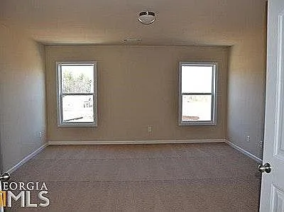 260 Mulberry Dr — Photo 9