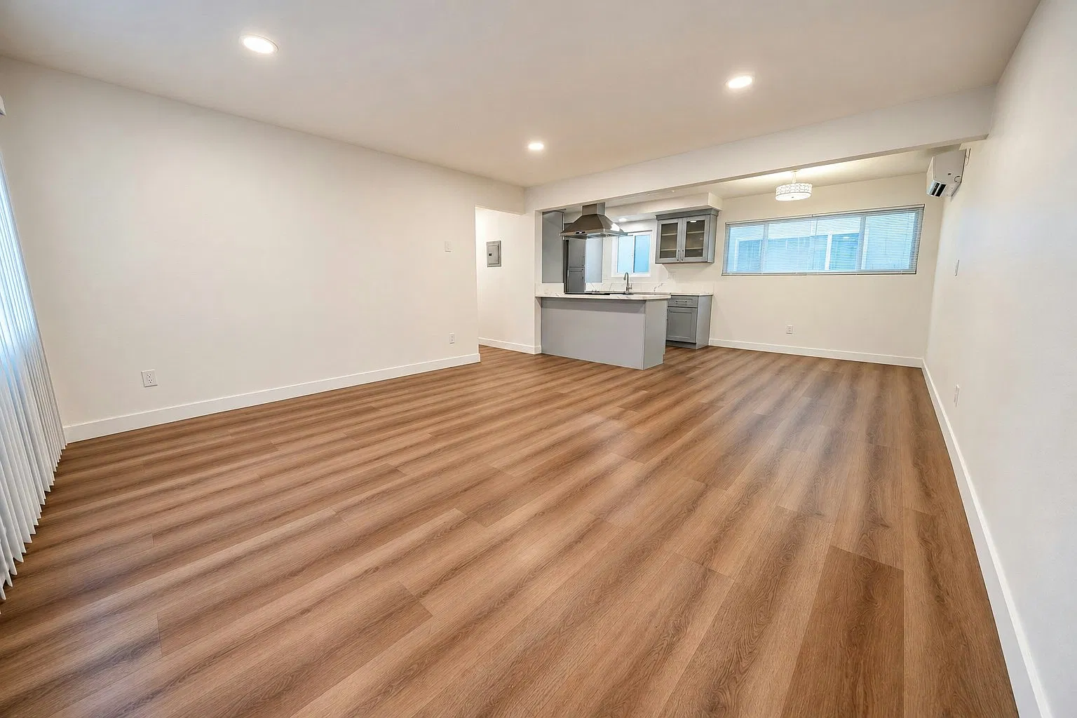 1206 Amethyst Street, Unit B — Photo 4