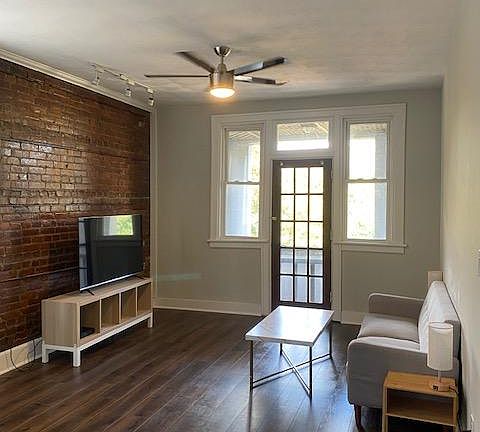 5th image of 601 Graydon Ave #C4