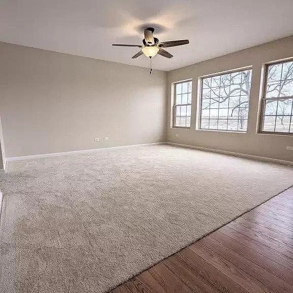 1125 E Goodenow Rd — Photo 16