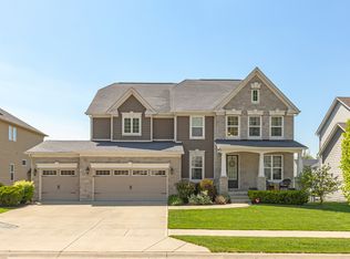 3194 Red Fox Trl, Columbus, IN 47201