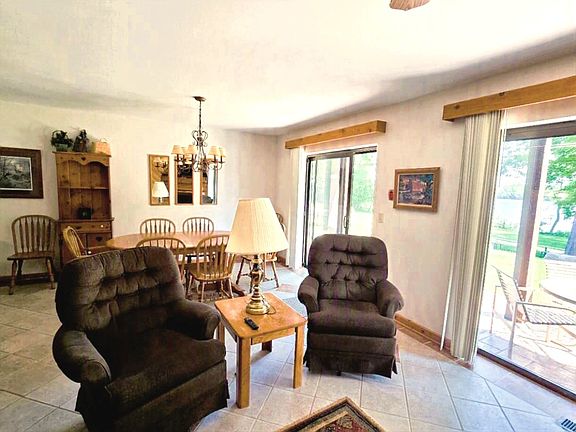 3rd image of 42950 Lakewoods Drive #105