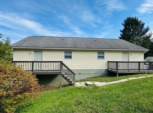 646, 650, 652, 658 Hillwood Dr, Morgantown, WV 26508