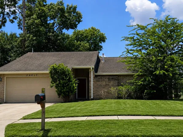 24015 Farm Hill Rd, Spring, TX 77373