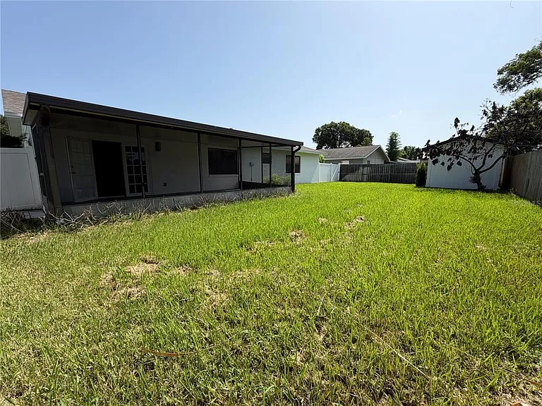 5418 Ardmore Dr — Photo 19