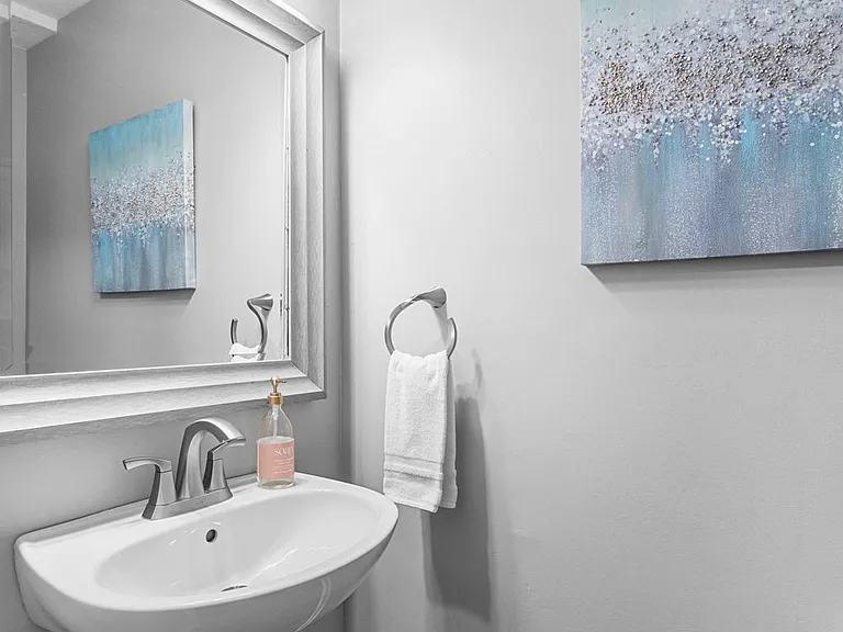 4701 N Kings Hwy #26 — Photo 10