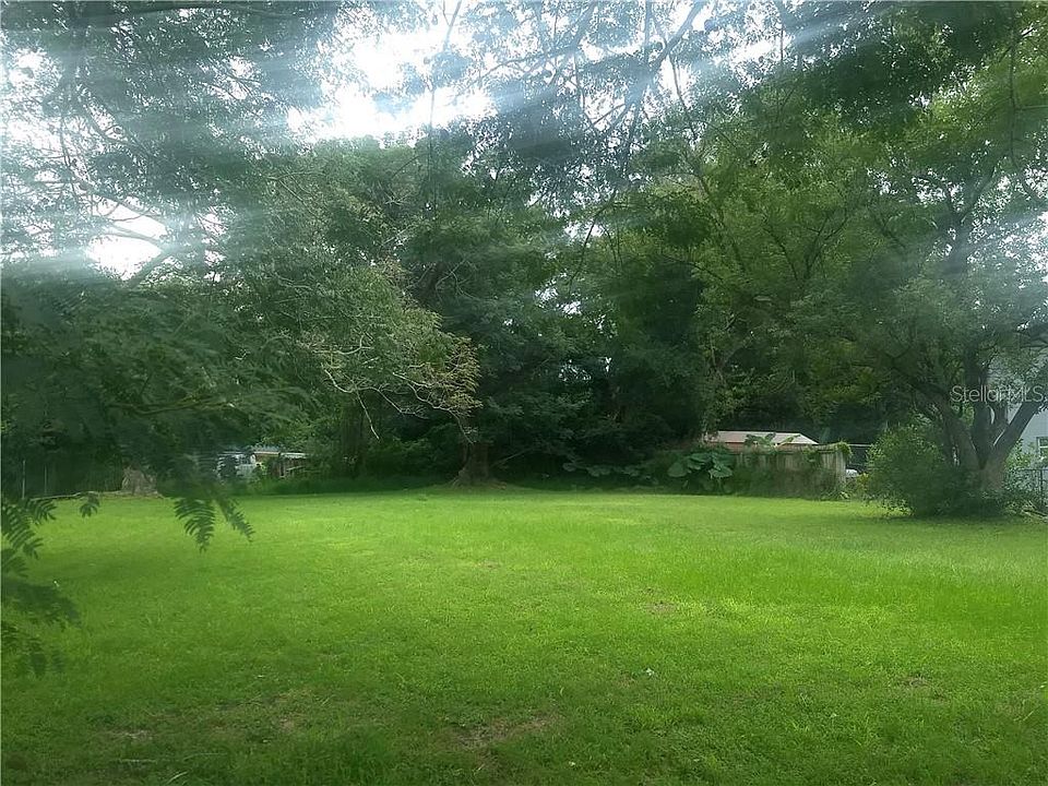 1st image of 129 N Goldwyn Ave