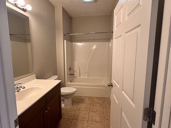 4th image of 200-500 Holly Pines Dr #11549048