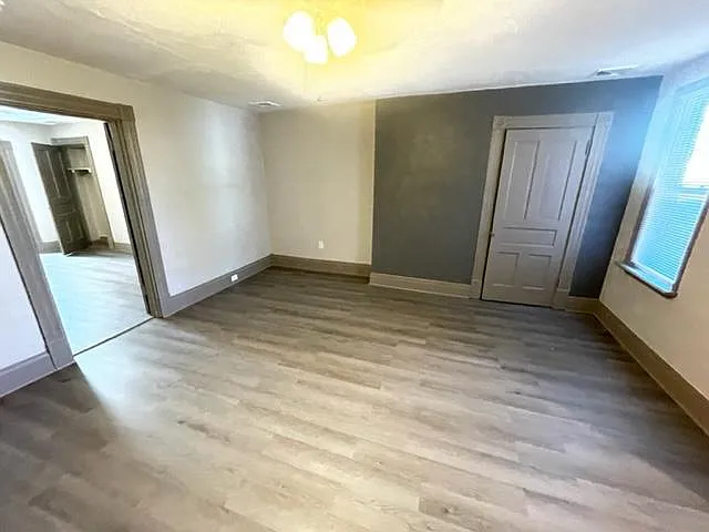 117 Brownsville Rd #3 — Photo 15