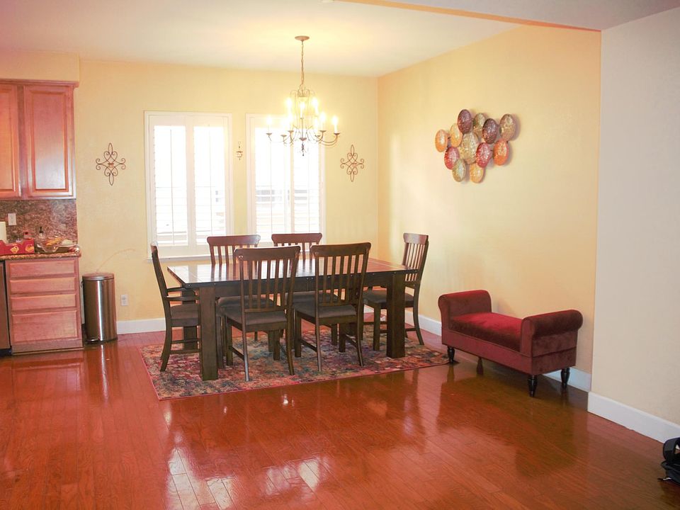 1st image of 621 Adeline Ave