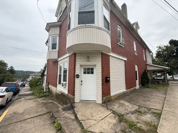 652-654 Pennsylvania Ave, Bangor, PA 18013