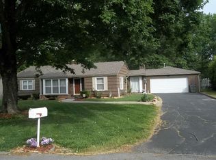 2528 Faulkner Dr, Hopkinsville, KY 42240