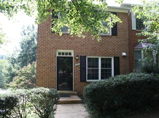 2039 S Glebe Rd, Arlington, VA 22204