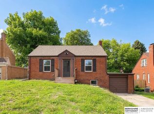 2529 Read St, Omaha, NE 68112