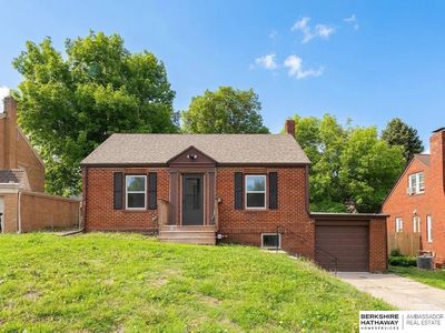 2529 Read St, Omaha, NE, 68112