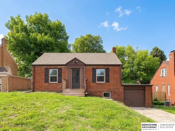 2529 Read St, Omaha, NE 68112
