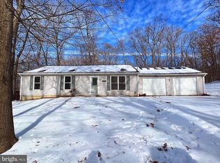 167 Revenoor Rd, Harpers Ferry, WV 25425