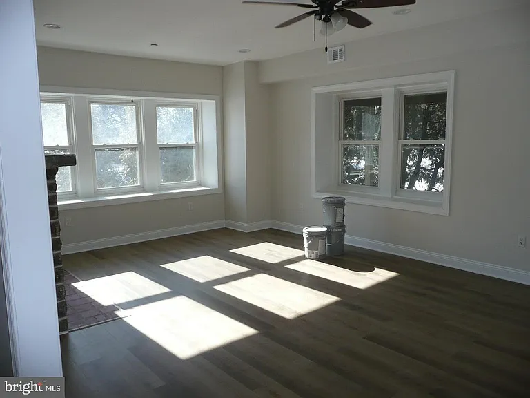 536 Easton Rd #2 — Photo 6