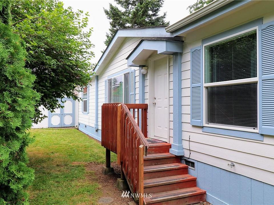 1st image of 4401 37th Ave SE Unit 81