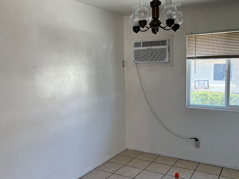 2nd image of 11844 Ferris Rd APT 6