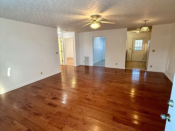 2nd image of 38 Long Meadow Dr Unit 1