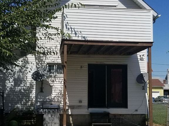4th image of 1313 Cherry St