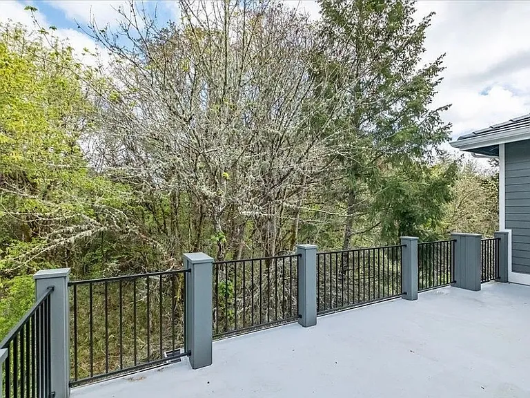 2799 NW Romancier Dr — Photo 39