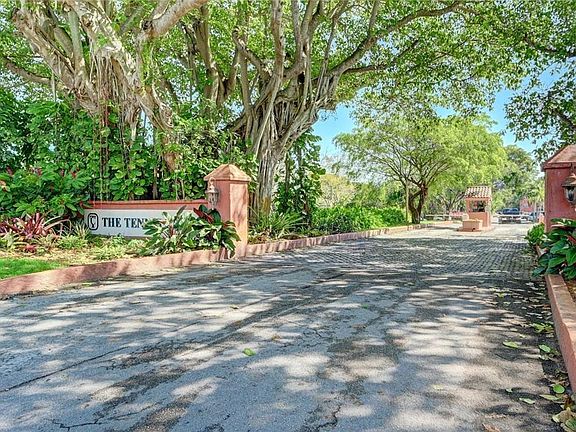 2nd image of 610 Tennis Club Drive #204