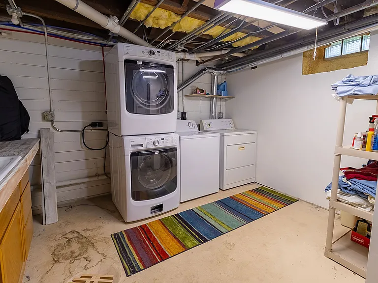 1025 Cameron Ave — Photo 22