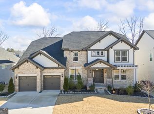 690 Michigan Cir, Hoschton, GA
