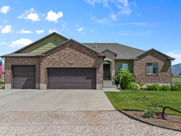 5702 W 950 N, Ogden, UT 84404