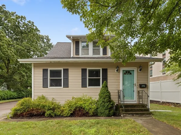 396 Central St, Mansfield, MA 02048