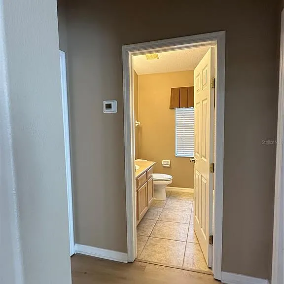 13813 Bluewater Cir — Photo 27