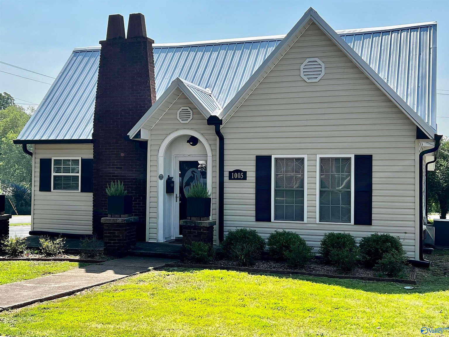 1005 Gunter Ave, Guntersville, AL 35976 Zillow