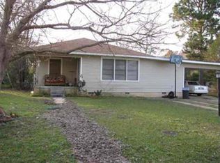 111 Tracola St, Texarkana, TX 75501