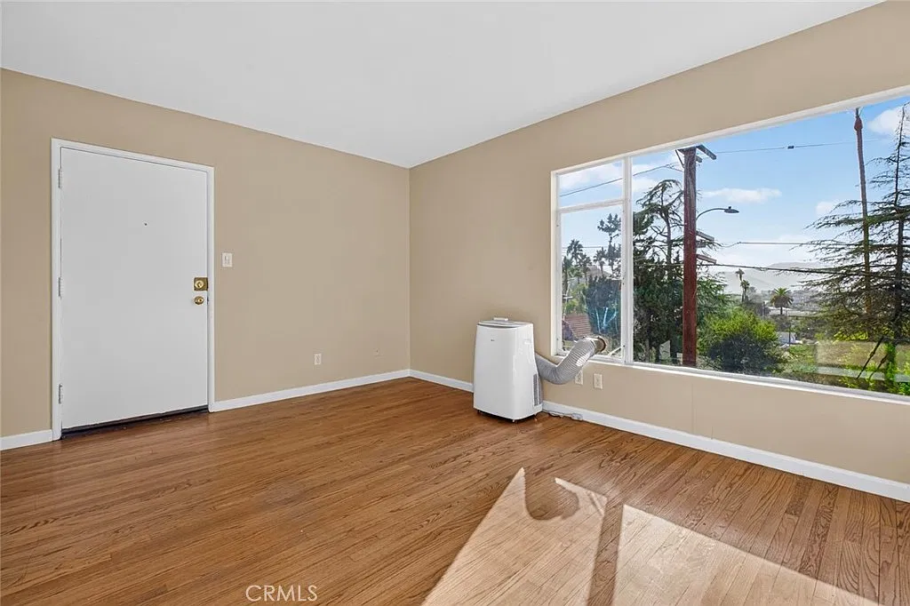 1 bed, 600 sqft, $2,700 — Photo 3