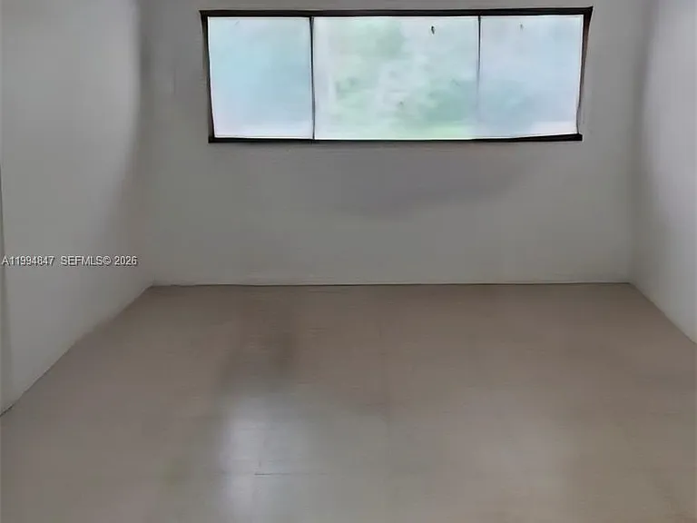 900 SW 142nd Ave #114L — Photo 15