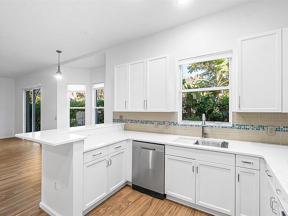 5th image of 1865 Highland Grove Drive